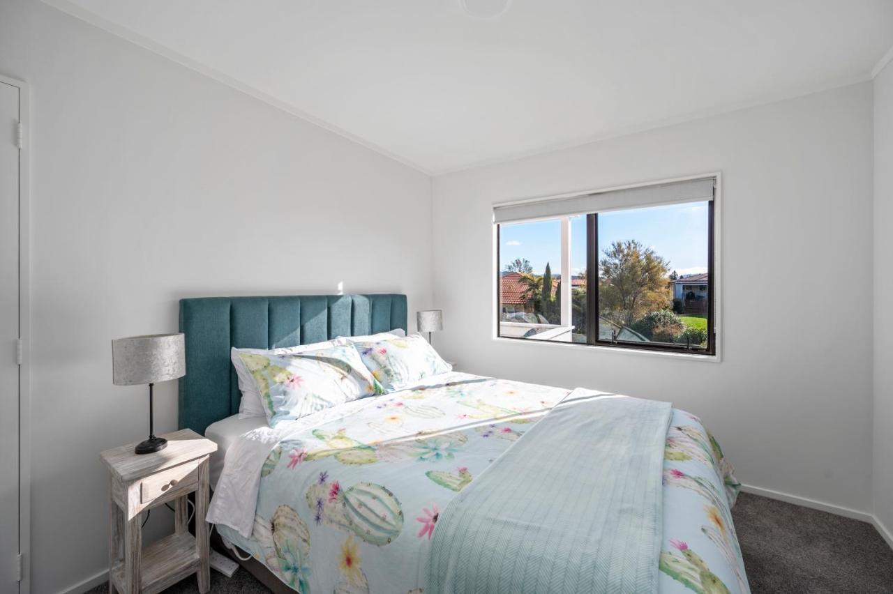 Family Perfect, Winter Getaway, Secure Yard, Parking, Mountain Bikes, Arcade Villa Rotorua Bagian luar foto